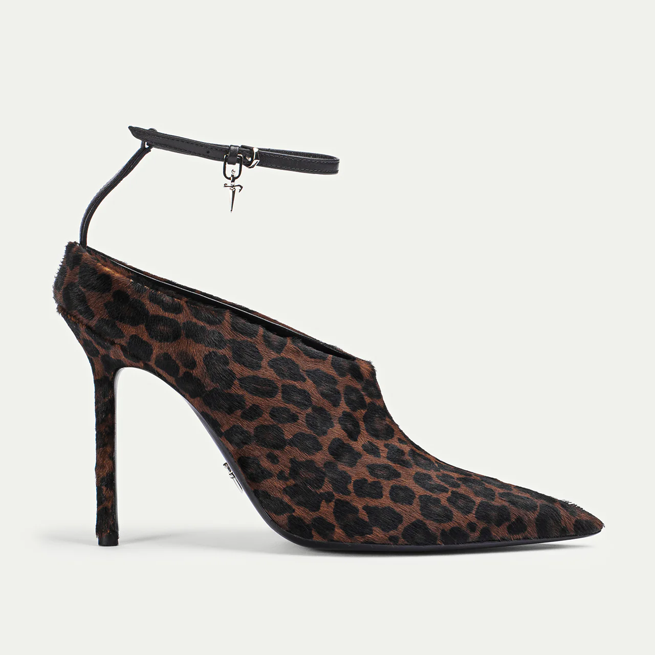 Woman-shoes